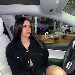 Meet your Posher, Skye